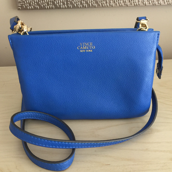 Vince Camuto Handbags - Vince Camuto Crossbody Handbag